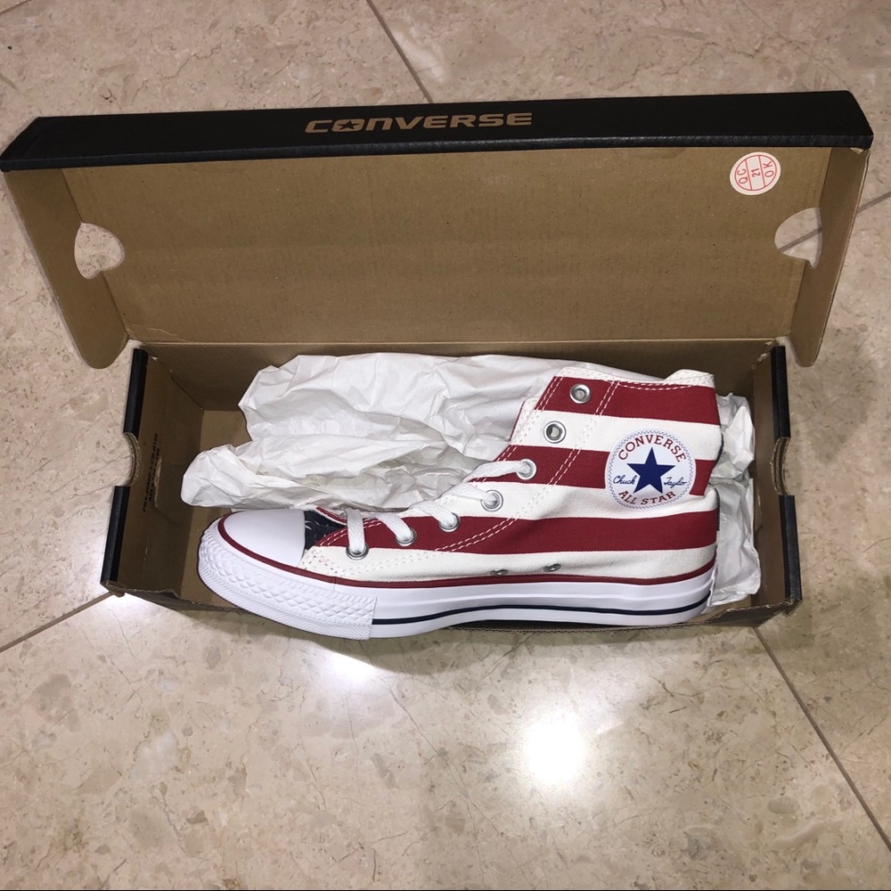 Women converse